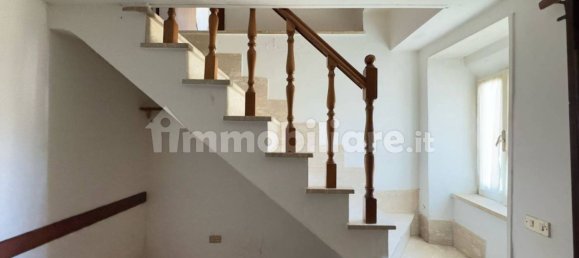 2 bedrooms House in Carsoli, Italy No. 203177 7