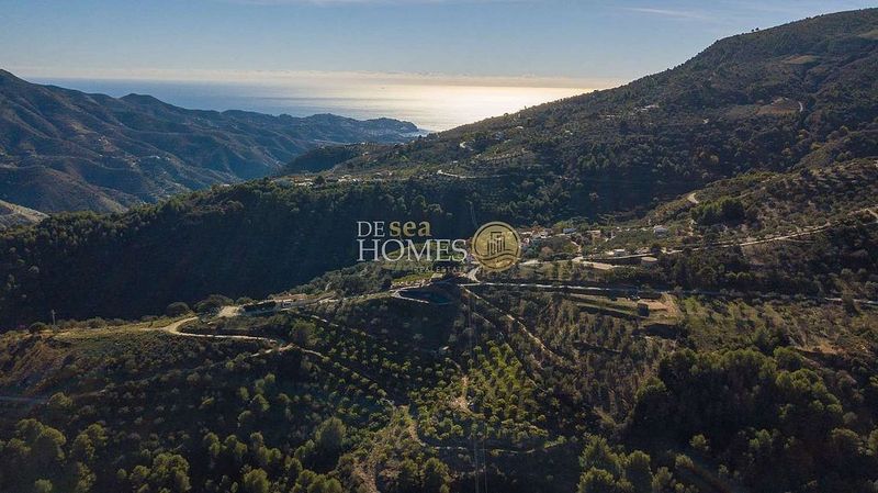 Terreno en Nerja, Spain 10251 m² No. 219762