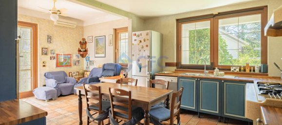 Вилла с 4 спальнями в Сеграте, Италия № 326537 43