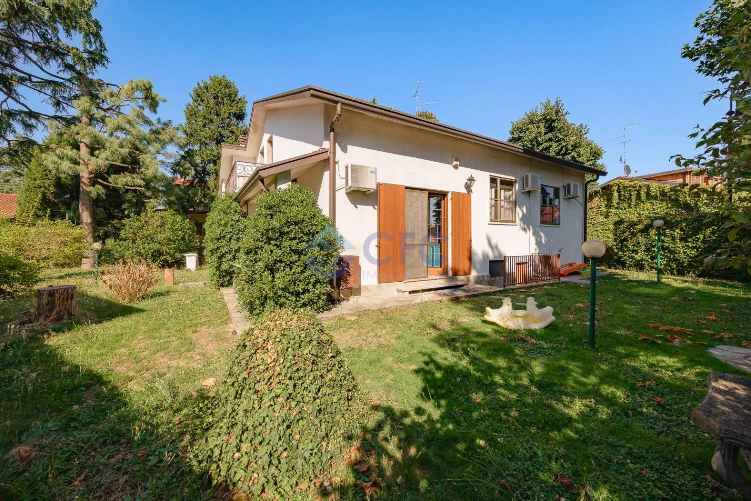 4 Schlafzimmer Villa in Segrate, Italy, Nr. 326537
