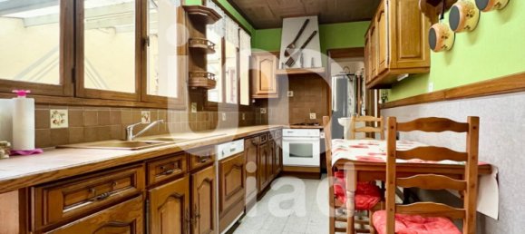 8-Zimmer Haus in Fruges, France, Nr. 209395 4