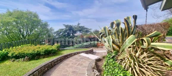 6 bedrooms Villa in Brescia, Italy No. 112207 15