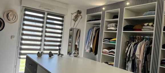 Casa de 6 dormitorios en Azay-le-Rideau, France No. 326952 14