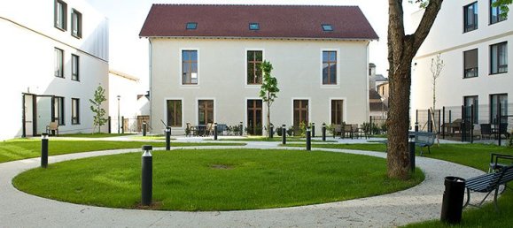 Studio à Marmande, France No. 318858 2