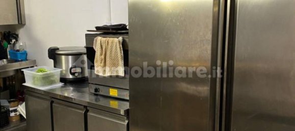 Коммерческая недвижимость с 1 комнатой в Рим, Италия № 211371 7