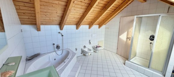 6 bedrooms Building in Baden-Wurttemberg, Germany No. 64550 17