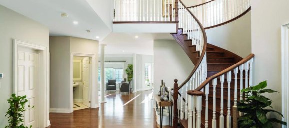 6 bedrooms House in Caledon, Canada No. 928 5