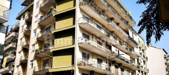 4 غرف نوم شقة في Catania, Italy رقم 359129 3