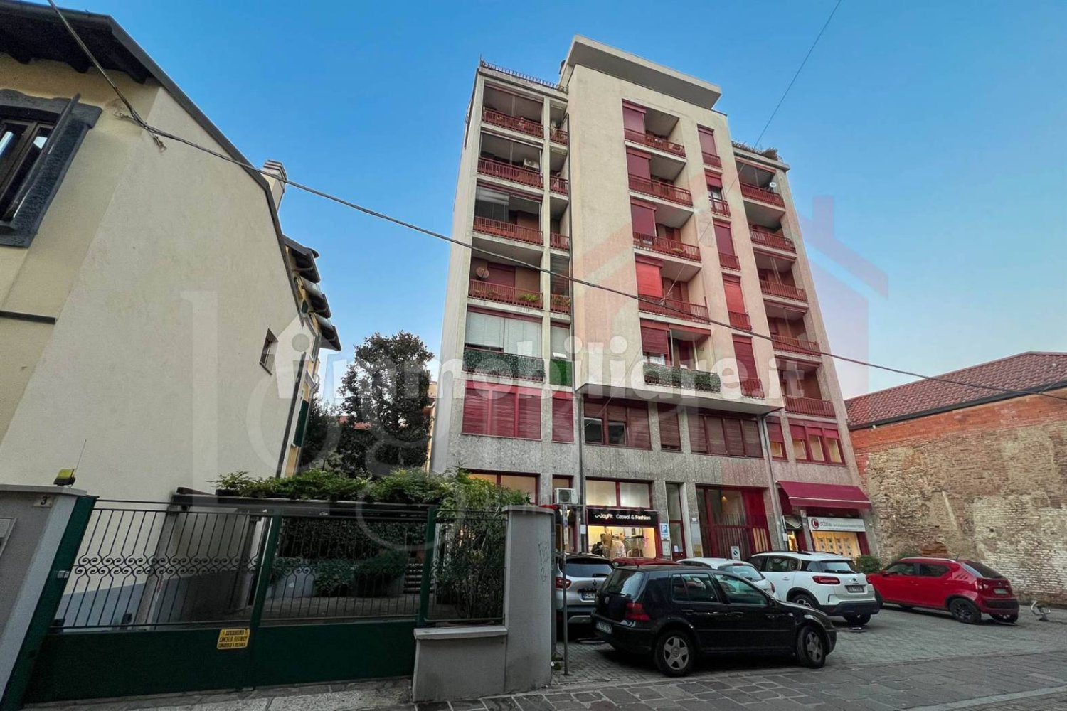 Apartamento T2 em Legnano, Italy N.º 195958