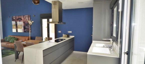 Villa de 2 dormitorios en Daya Nueva, Spain No. 6981 2