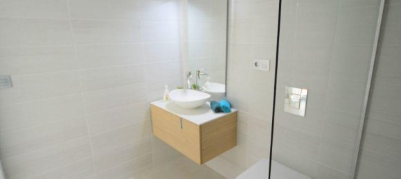 Villa de 2 dormitorios en Daya Nueva, Spain No. 6981 11