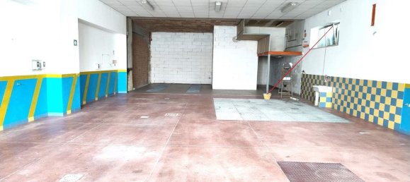 Lagerhaus in Campobasso, Italy 220m², Nr. 167920 2