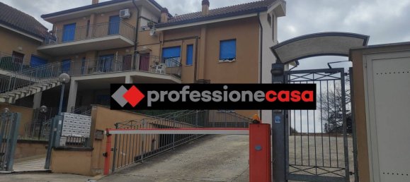 Apartamento de 3 habitaciónes en Chieti, Italy No. 55263 8