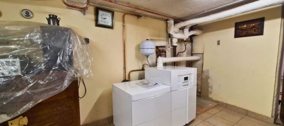 Casa de 4 dormitorios en Hayange, France No. 229569 2