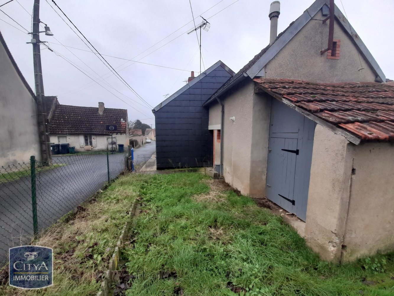 Дом с 1 спальней в Ниерн, Франция № 78183