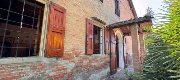 7 Schlafzimmer Haus in Castelfranco Emilia, Italy, Nr. 313516 3