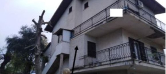 7-Zimmer Wohnung in Civitella San Paolo, Italy, Nr. 193075 25