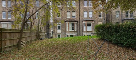 2 bedrooms Apartment in London, United Kingdom No. 3565 4