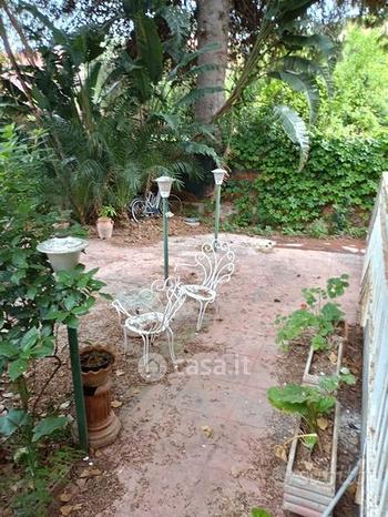 5 rooms Apartment in Palermo, Italy No. 296043