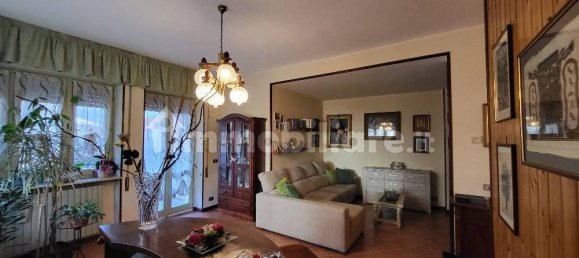 4 Schlafzimmer Villa in Laveno-Mombello, Italy, Nr. 193138 12