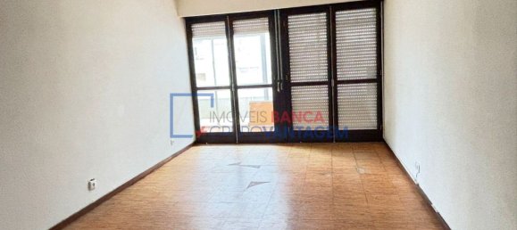 Apartamento de 2 dormitorios en Vila Nova de Gaia, Portugal No. 337665 6