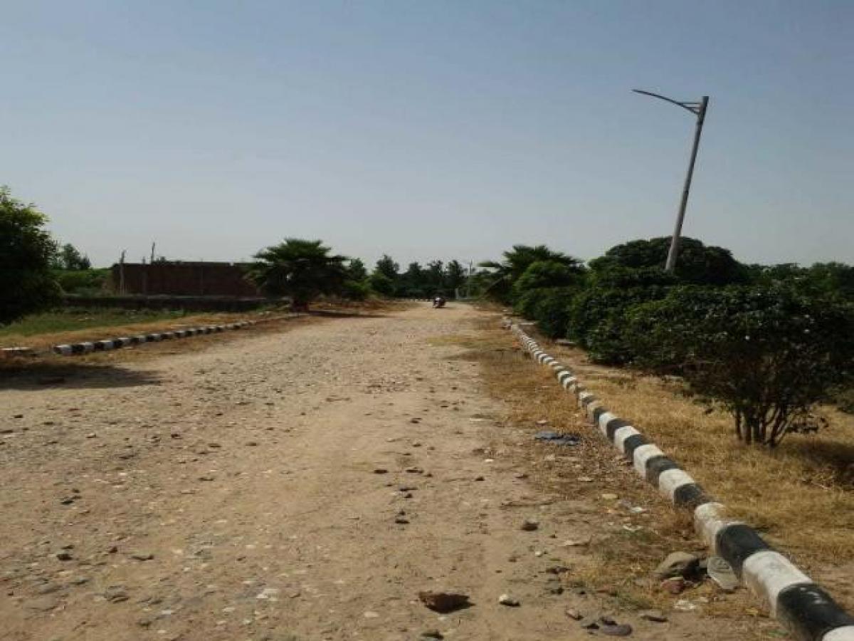  Land in Mohali, India No. 34519