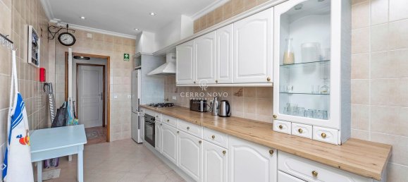 3 bedrooms House in Albufeira, Portugal No. 137108 8