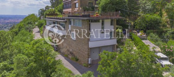 4 bedrooms Apartment in Florence, Italy No. 304064 21