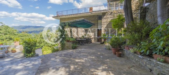 4 غرف نوم شقة في Florence, Italy رقم 304064 60