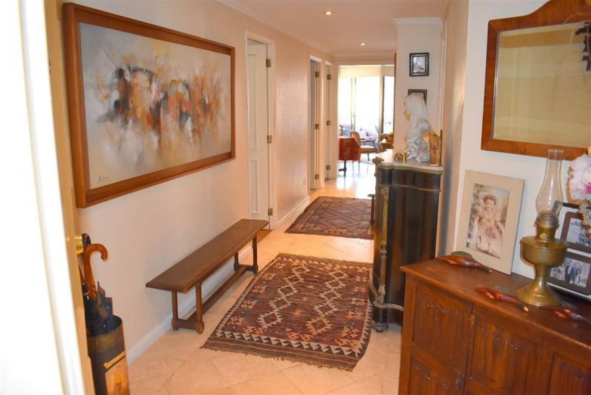 4 bedrooms Apartment in Santiago, Chile No. 1531