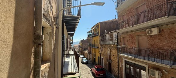 Дом с 4 спальнями в Туза, Италия № 377877 25