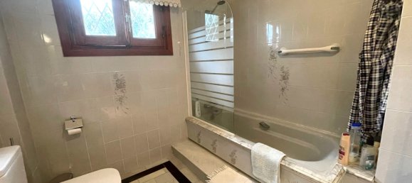 4 bedrooms Villa in Churriana, Spain No. 60648 12