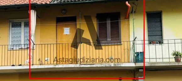 2 Schlafzimmer Wohnung in Cislago, Italy, Nr. 372583 8