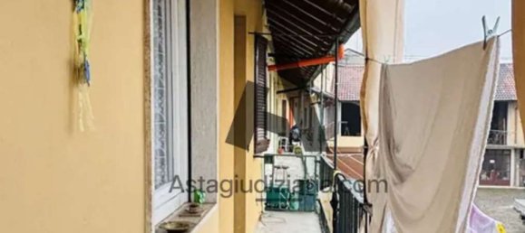 2 Schlafzimmer Wohnung in Cislago, Italy, Nr. 372583 9