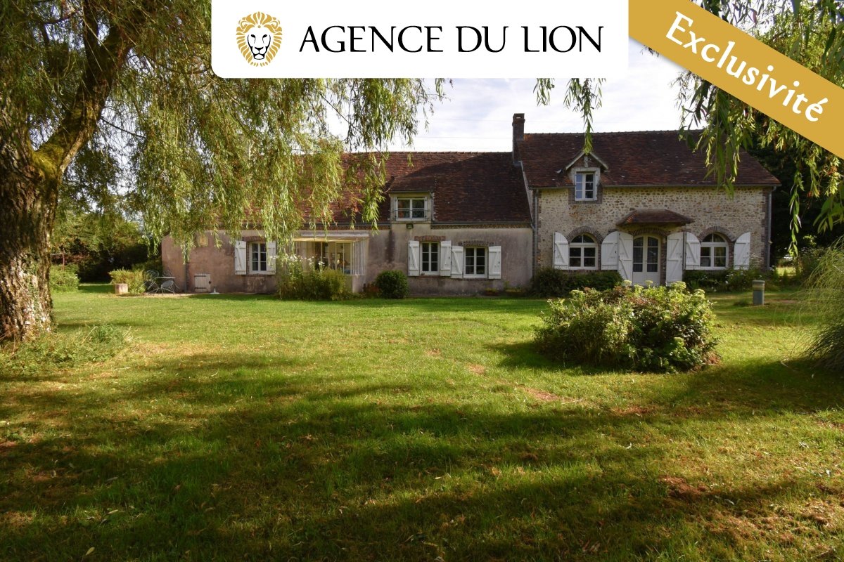 4 Schlafzimmer Schlösser in La Loupe, France, Nr. 156351