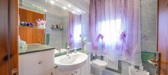 Дом с 4 комнатами в Остеллато, Италия № 35133 19