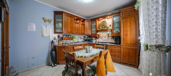 Дом с 4 комнатами в Остеллато, Италия № 35133 8