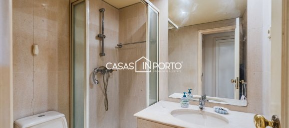 2 bedrooms Apartment for sale in Porto, Portugal № 12318 15