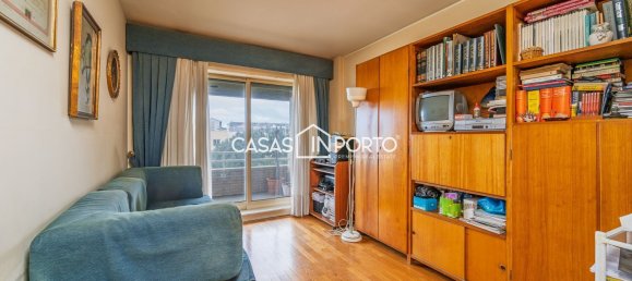 2 bedrooms Apartment for sale in Porto, Portugal № 12318 21
