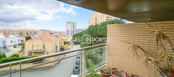 2 bedrooms Apartment for sale in Porto, Portugal № 12318 36