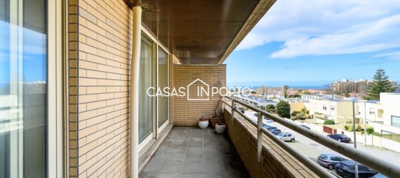 2 bedrooms Apartment for sale in Porto, Portugal № 12318 17
