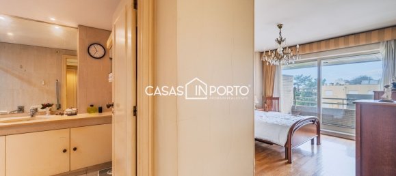 2 bedrooms Apartment for sale in Porto, Portugal № 12318 22