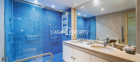 2 bedrooms Apartment for sale in Porto, Portugal № 12318 23