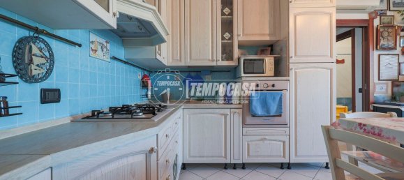 3 rooms Apartment in Rimini, Italy No. 294865 2