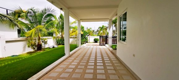 3 bedrooms Cafe / restaurant in Pattaya, Thailand No. 43 9