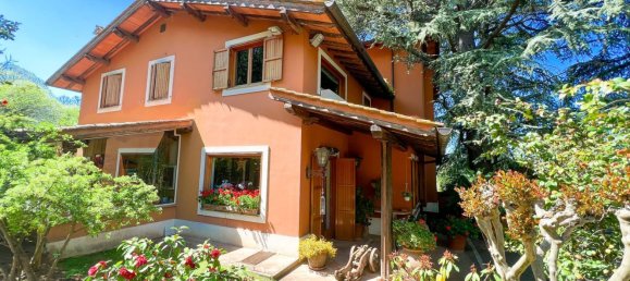 9 rooms Villa in Monte Porzio Catone, Italy No. 73181 2