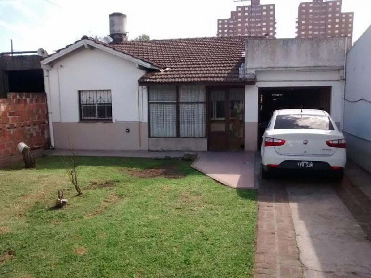 2 bedrooms House in Mar del Plata, Argentina No. 64915