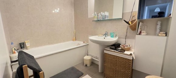 2 bedrooms Apartment in Neuilly-sur-Marne, France No. 169668 10