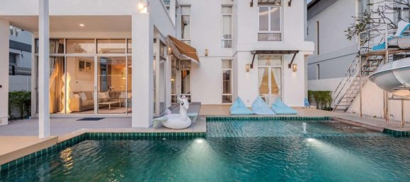 4 chambres house à louer à Pattaya, Chonburi, Eastern Thailand, Thailand № 81808 5