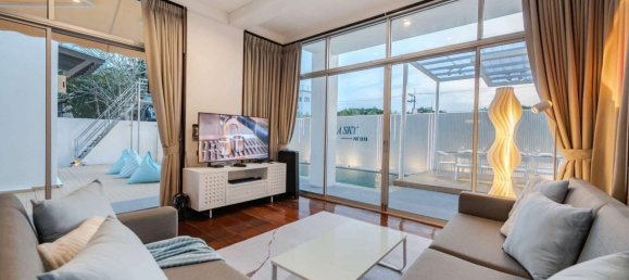 4 chambres house à louer à Pattaya, Chonburi, Eastern Thailand, Thailand № 81808 15